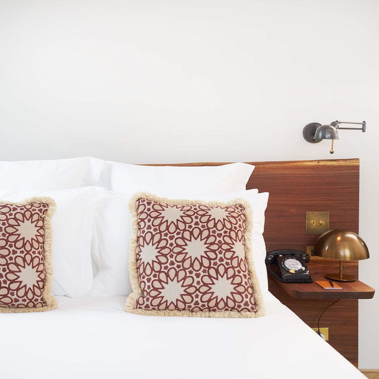 MEATPACKING GUEST ROOMS